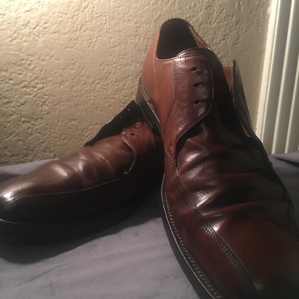 Johnston & Murphy 10.5 men’s dress shoes